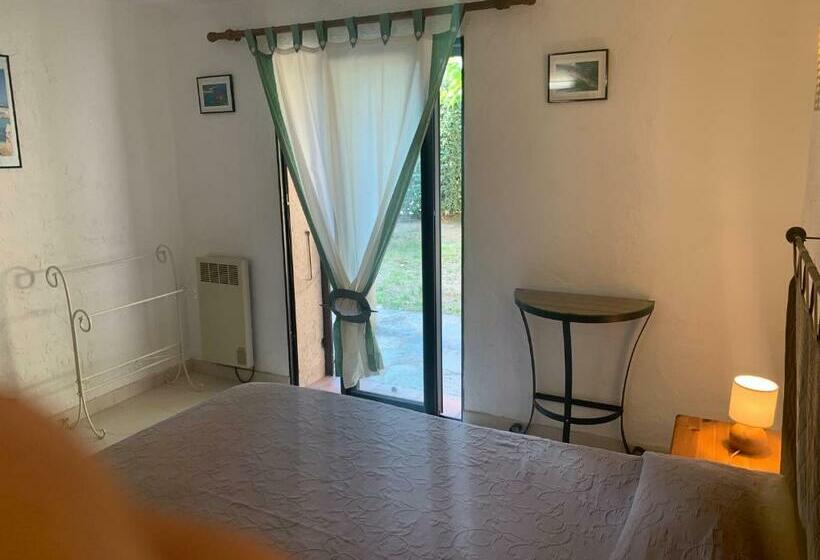 Пансион Chambres Et Tables D Hôtes Zélia & Jacques Berquez