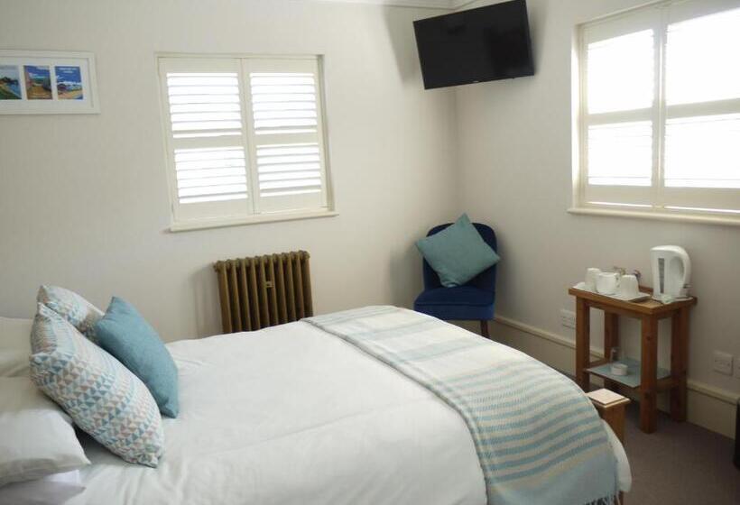 פנסיון Cranborne House