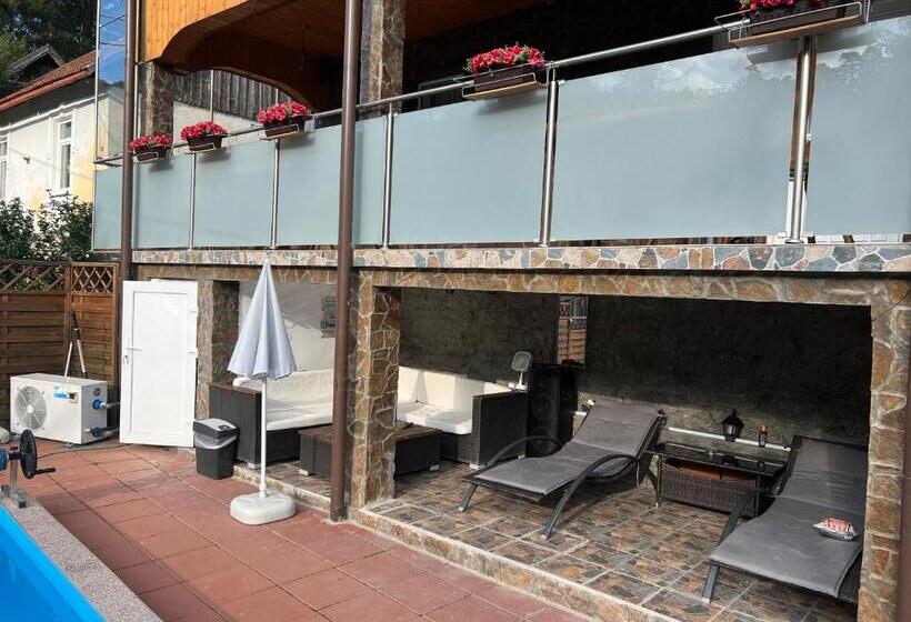 Пансион Gasthaus Casa Kugler