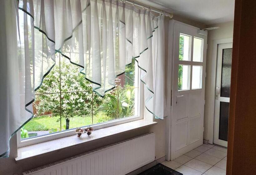 ペンション Gockescher Hahn