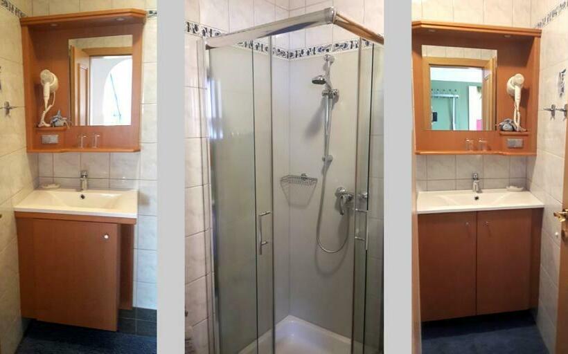 פנסיון Gästehaus Familie Trachsler