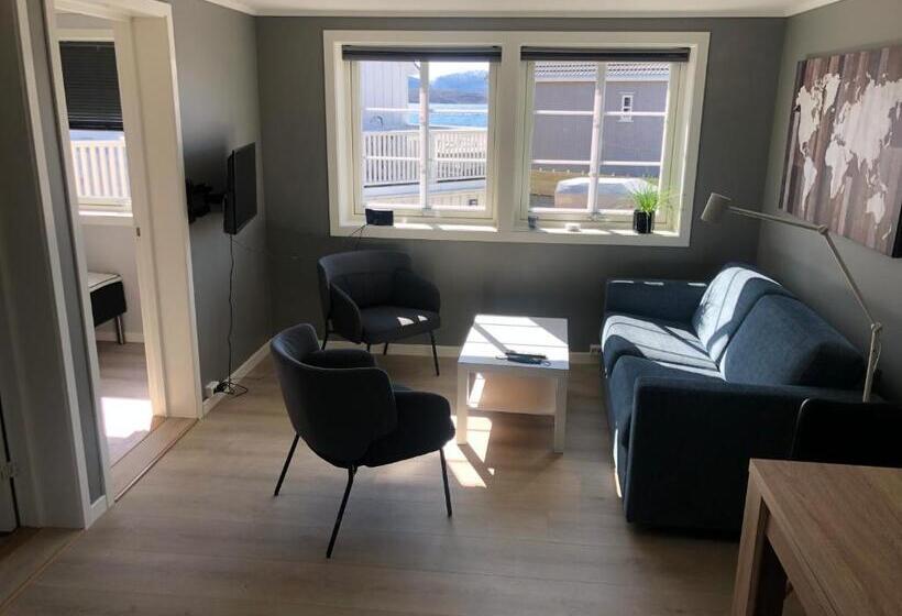 بنسيون Kronborg Marina