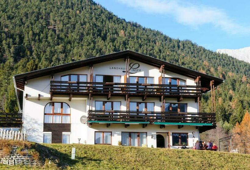 ペンション Landhaus Linser