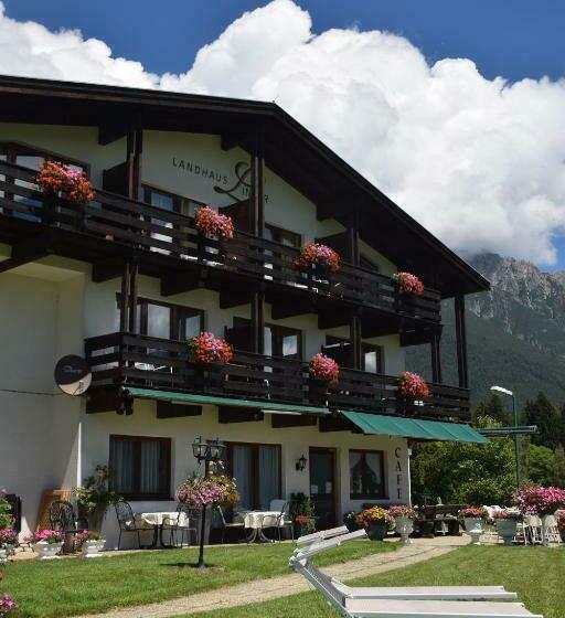 ペンション Landhaus Linser