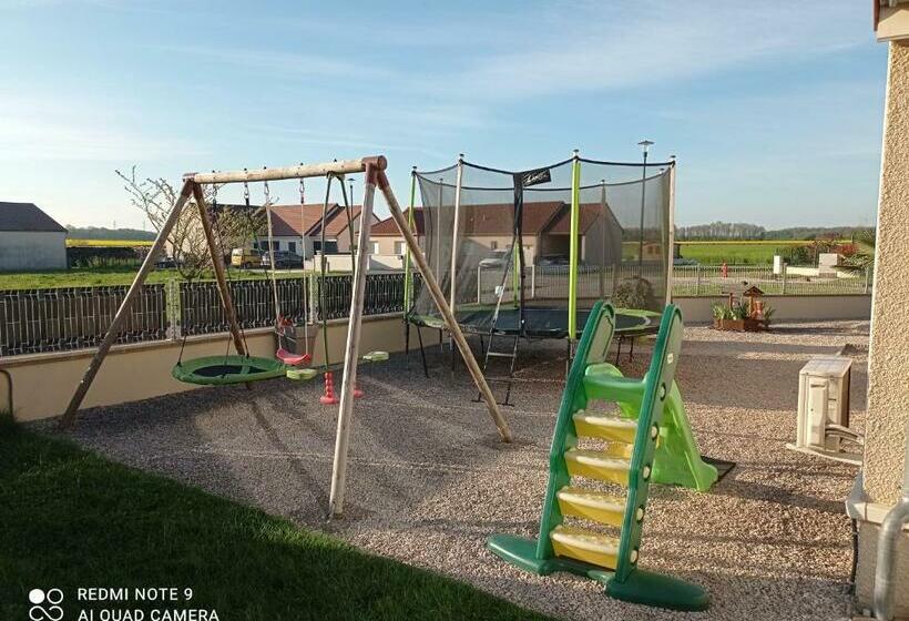 膳宿费 Le Clos Des Genêts