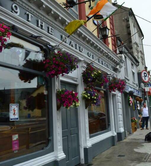 פנסיון Maid Of Erin Guesthouse