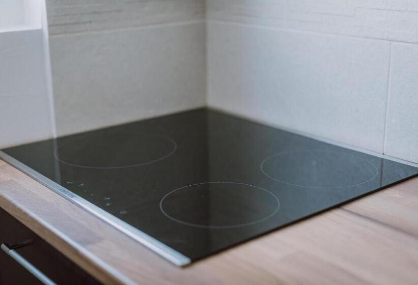 פנסיון Sunset Inn