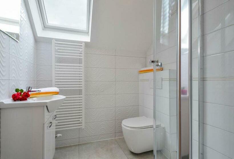 بنسيون Ubytovanie Pod Tatrami