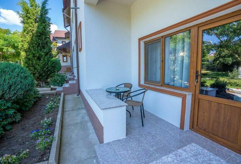 膳宿费 Vila Cataleya