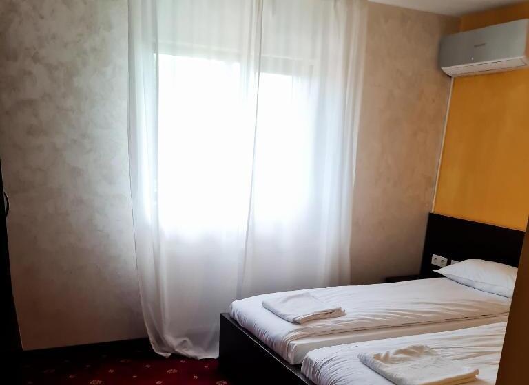 ペンション Vila Nicholas