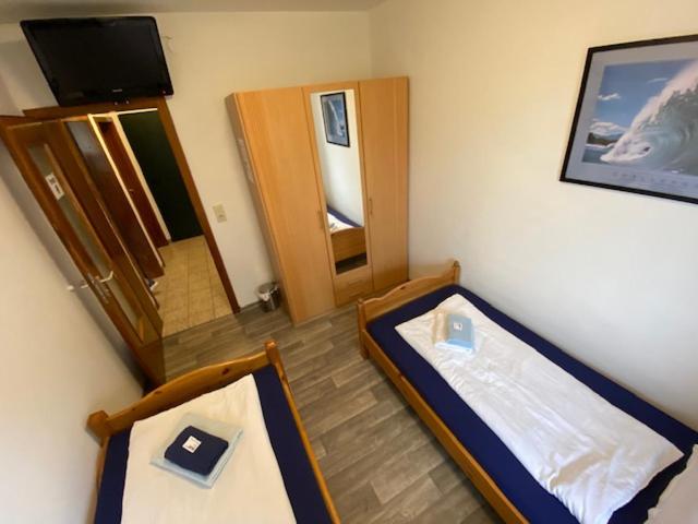 بنسيون Monteurswohnung Zimmerfrei Marktheidenfeld