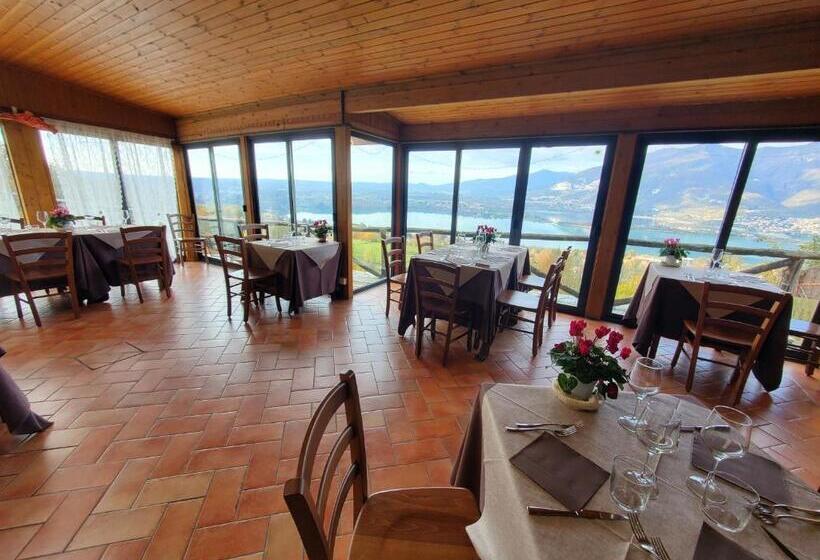 호스텔 Antica Locanda La Tinara Del Belvedere   Romantic Dreams