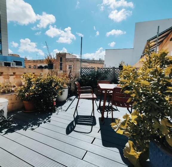 هاستل Walter S B&b