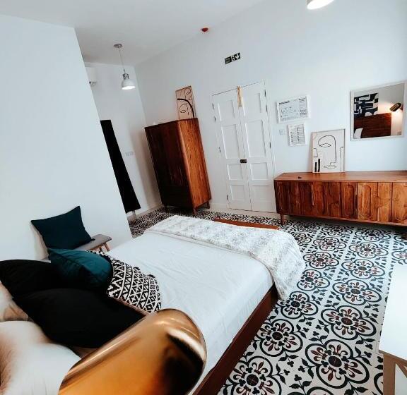 هاستل Walter S B&b