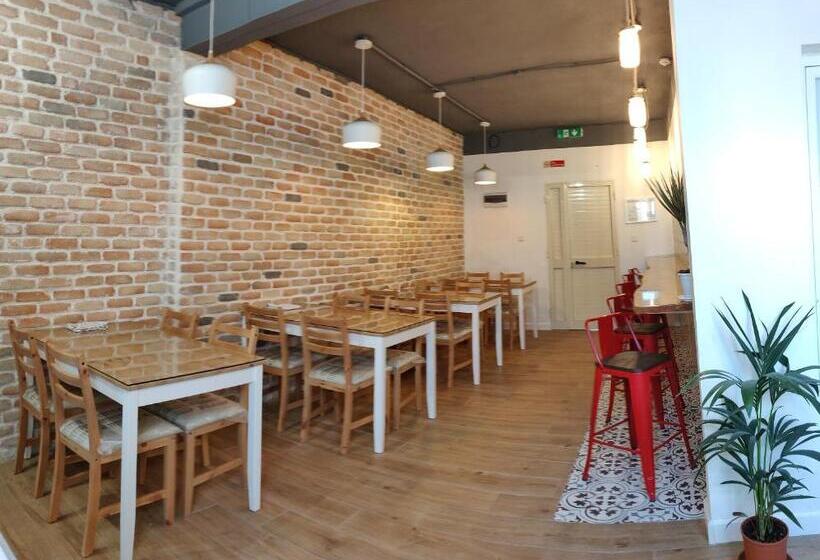 هاستل Walter S B&b