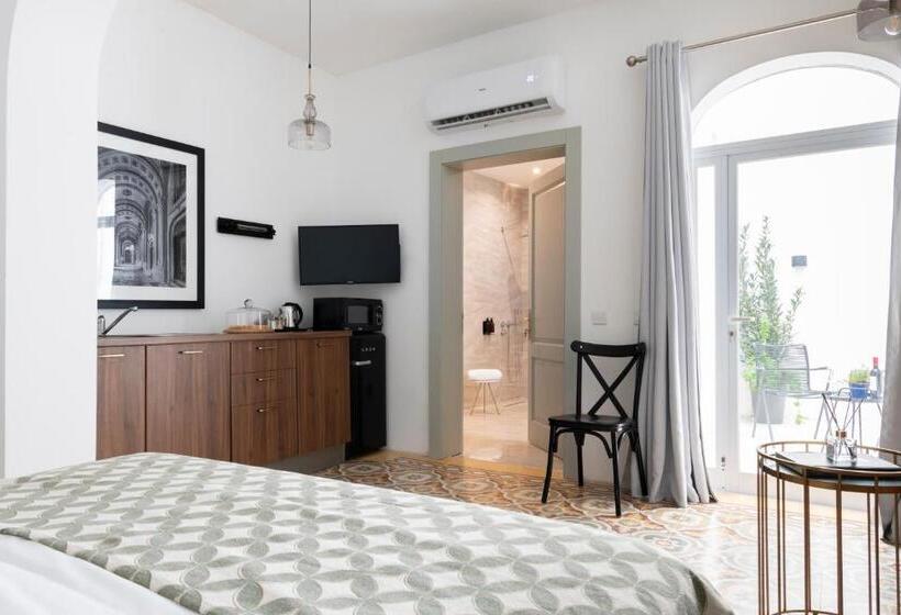 تختخواب و صبحانه 116townhouse