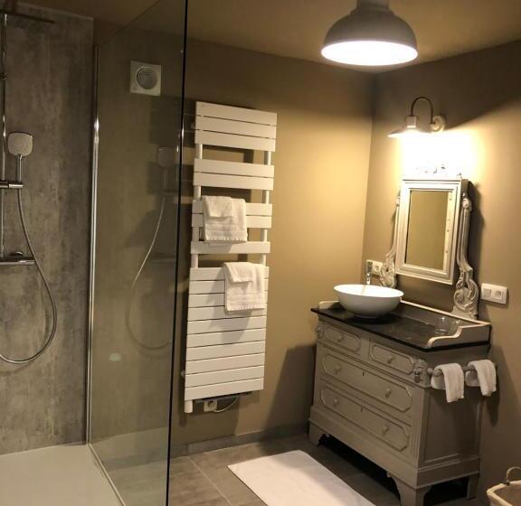 민박 Au Refuge Du Spéléo