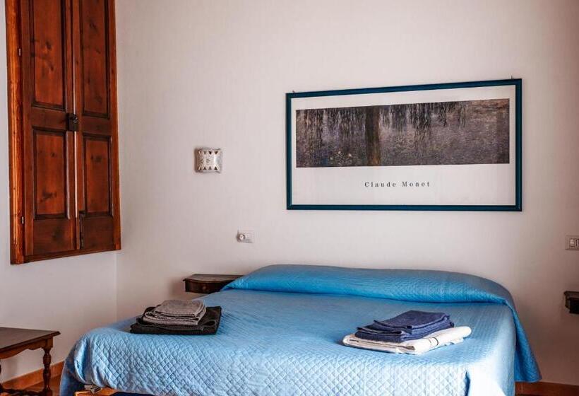 민박 Bobo S House Calasetta