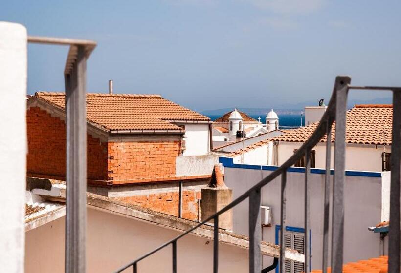 민박 Bobo S House Calasetta