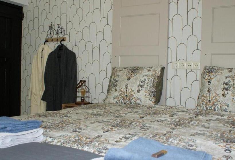 مبيت وإفطار De Buitenhof