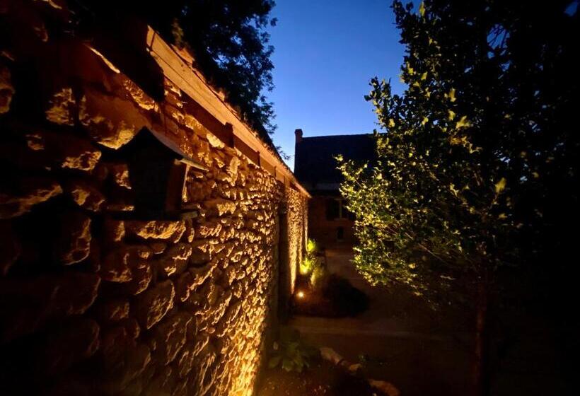 住宿加早餐  Domaine De Cazal   Chambres D Hôtes Avec Piscine Au Cœur De 26 Hectares De Nature Préservée