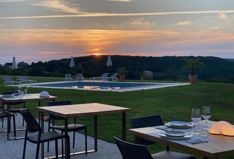 مبيت وإفطار Domaine De Cazal   Chambres D Hôtes Avec Piscine Au Cœur De 26 Hectares De Nature Préservée