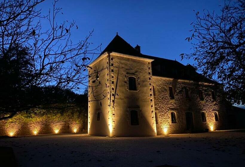 مبيت وإفطار Domaine De Cazal   Chambres D Hôtes Avec Piscine Au Cœur De 26 Hectares De Nature Préservée