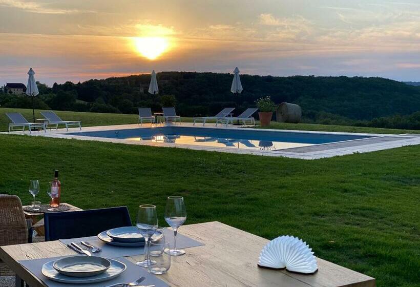 مبيت وإفطار Domaine De Cazal   Chambres D Hôtes Avec Piscine Au Cœur De 26 Hectares De Nature Préservée