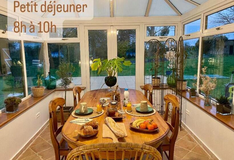 مبيت وإفطار Duguesclin Entre Dinan Et Plages