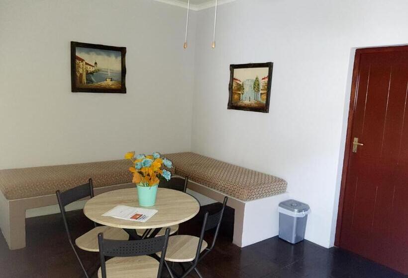 ベッドアンドブレックファースト Flight Inn