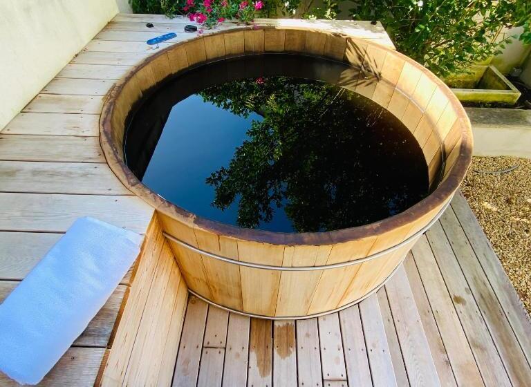 민박 Gîte Verveine Bain Nordique Jacuzzi L écrin De Verdure Chinon