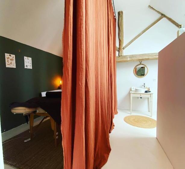 민박 Gîte Verveine Bain Nordique Jacuzzi L écrin De Verdure Chinon