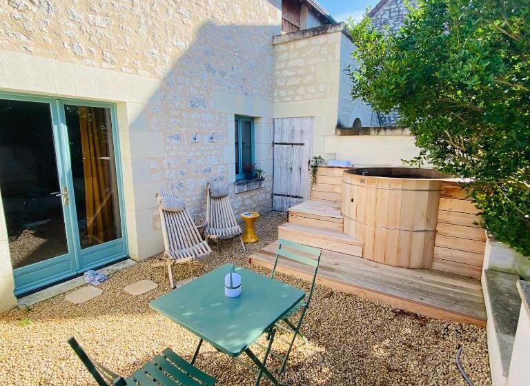 민박 Gîte Verveine Bain Nordique Jacuzzi L écrin De Verdure Chinon