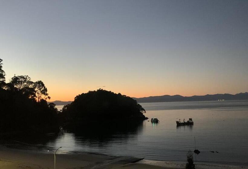 مبيت وإفطار Kaiteriteri Retreat