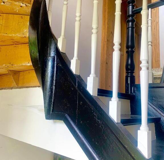 Bed and Breakfast La Tour D Héloïse 10 De Bruxelles