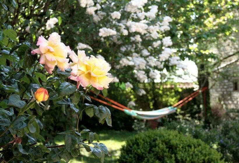 Bed and Breakfast Le Clos Des Artistes Chambres D Hôtes