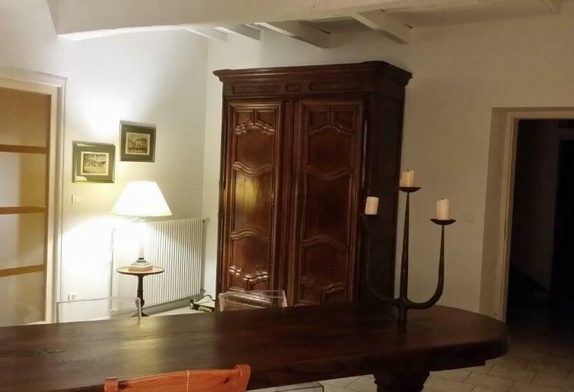 צימר Le Logis Du Pradet