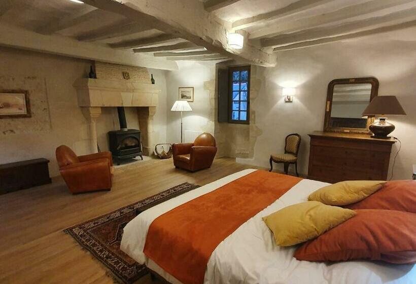 Bed and Breakfast Manoir Du Bellay