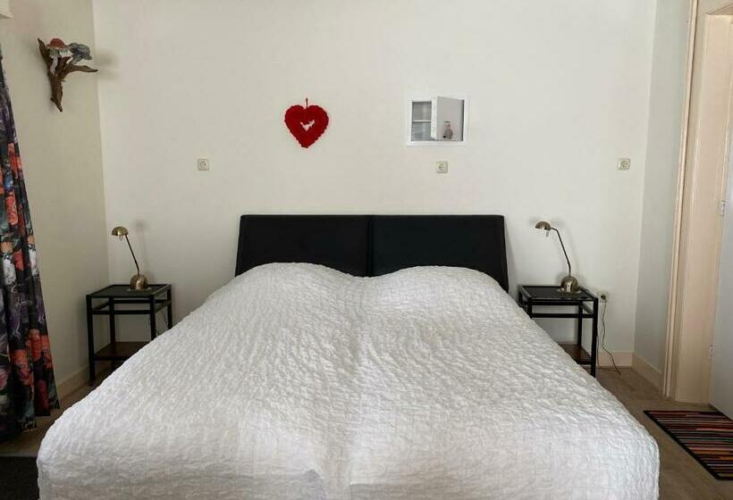 ベッドアンドブレックファースト Rumah Senang