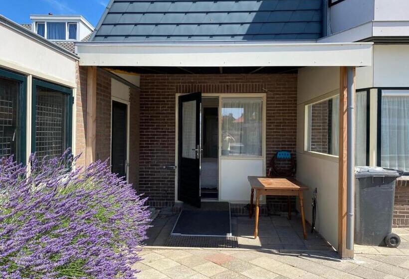 ベッドアンドブレックファースト Rumah Senang