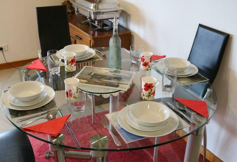 צימר Waiotahi Valley Lodge