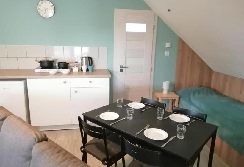 Bed and Breakfast Zlatno 66