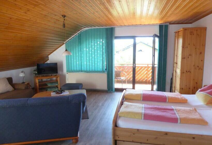 בית מלון כפרי Gästehaus Balzer