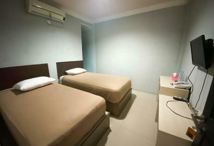 בית מלון כפרי Grand Citra Prabumulih