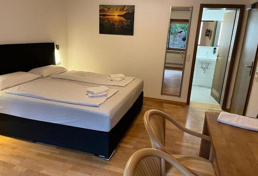 ホテル Gästehaus Forggensee