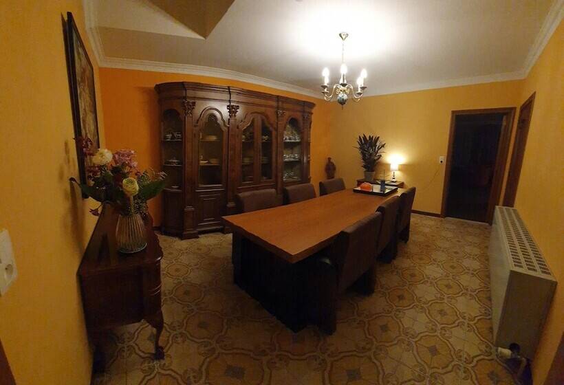 Отель Guesthouse Deladix