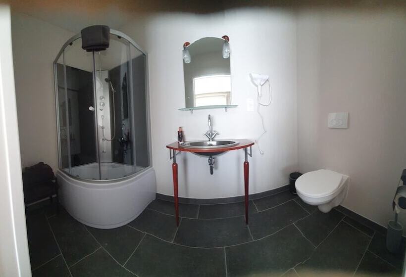 Отель Guesthouse Deladix