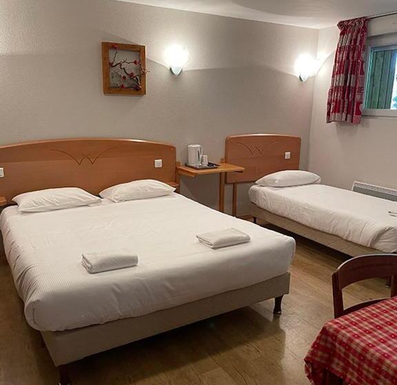 فندق Notre Dame Des Monts