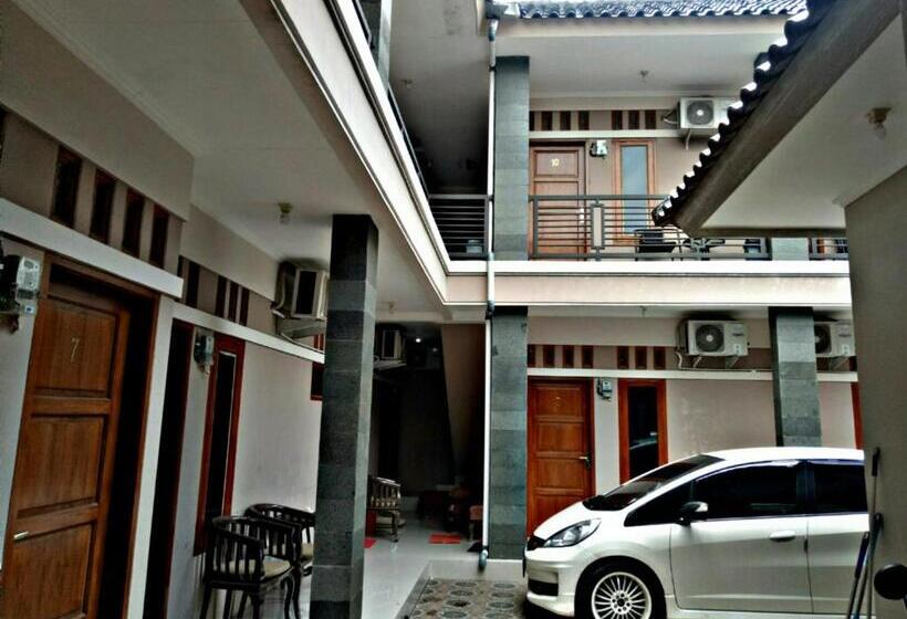 酒店 Wisma Andali Syariah Near Rsud Cideres