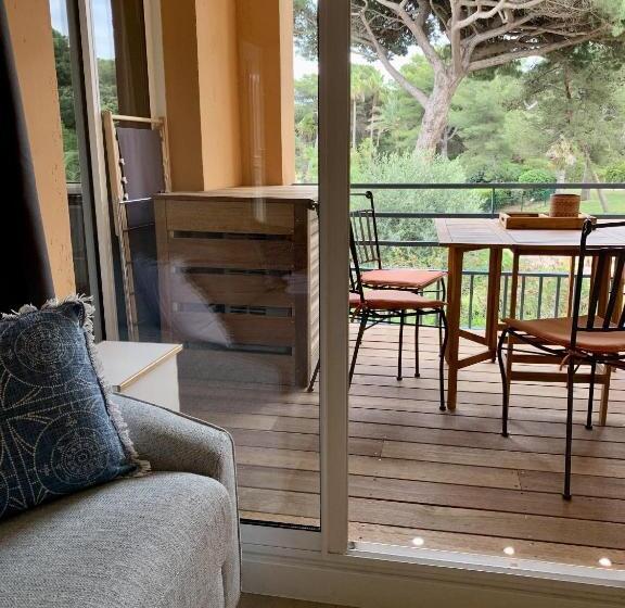 La Badine 5p Plage Piscine Clim Jacuzzi Parc Luxuriant